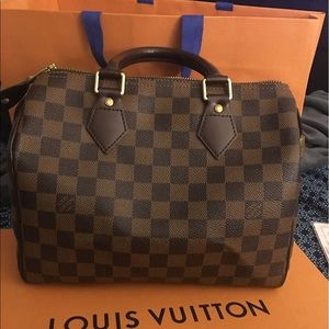 Additional photos!  Louis Vuitton Speedy 25!