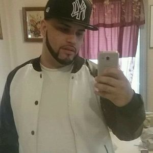 Meet your Posher, Manuel