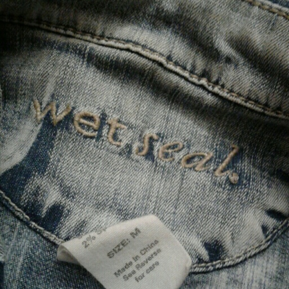 BadGal Jean Vest: VTG Wetseal - Picture 2 of 3