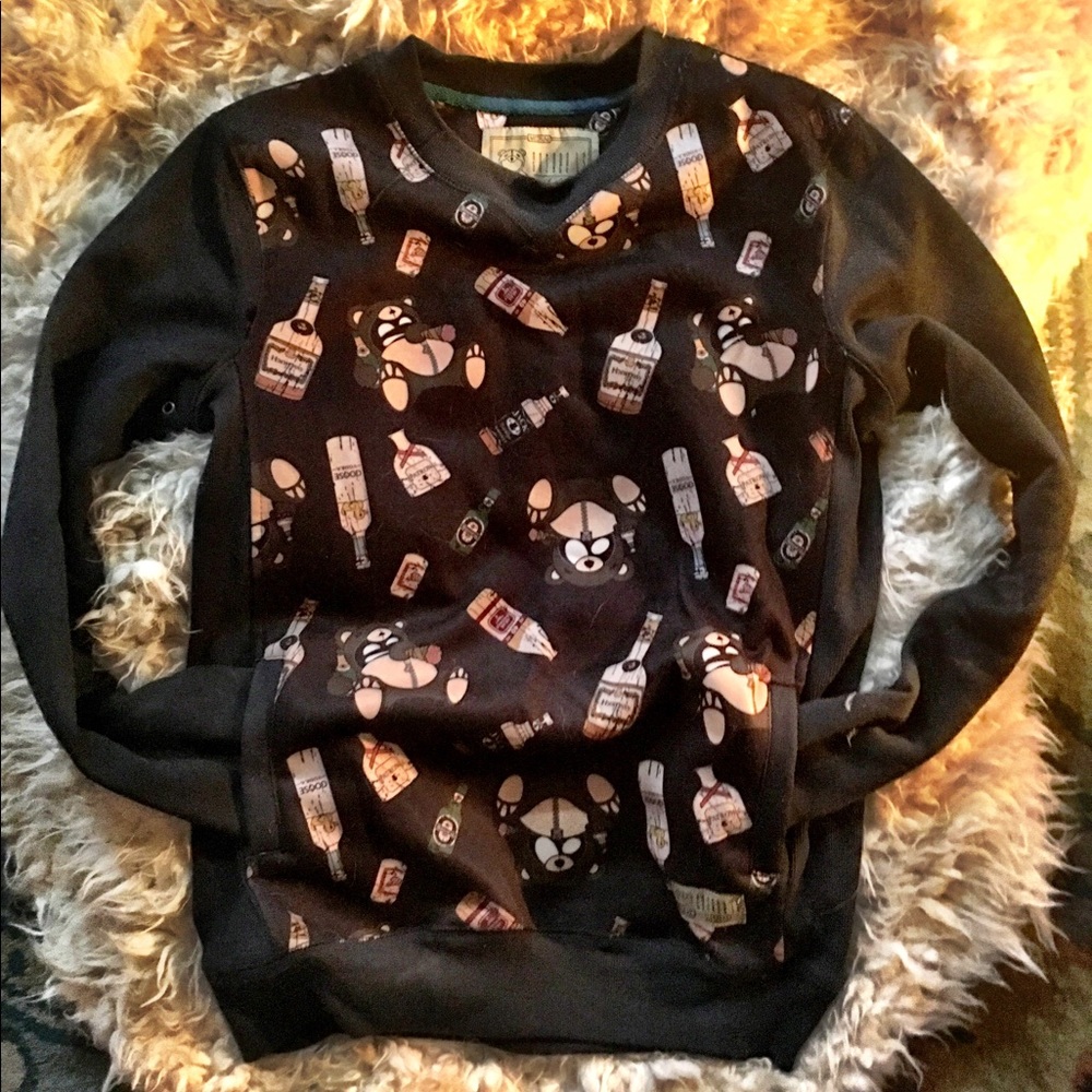 Entree Ls Drunk Bear Sweatshirt