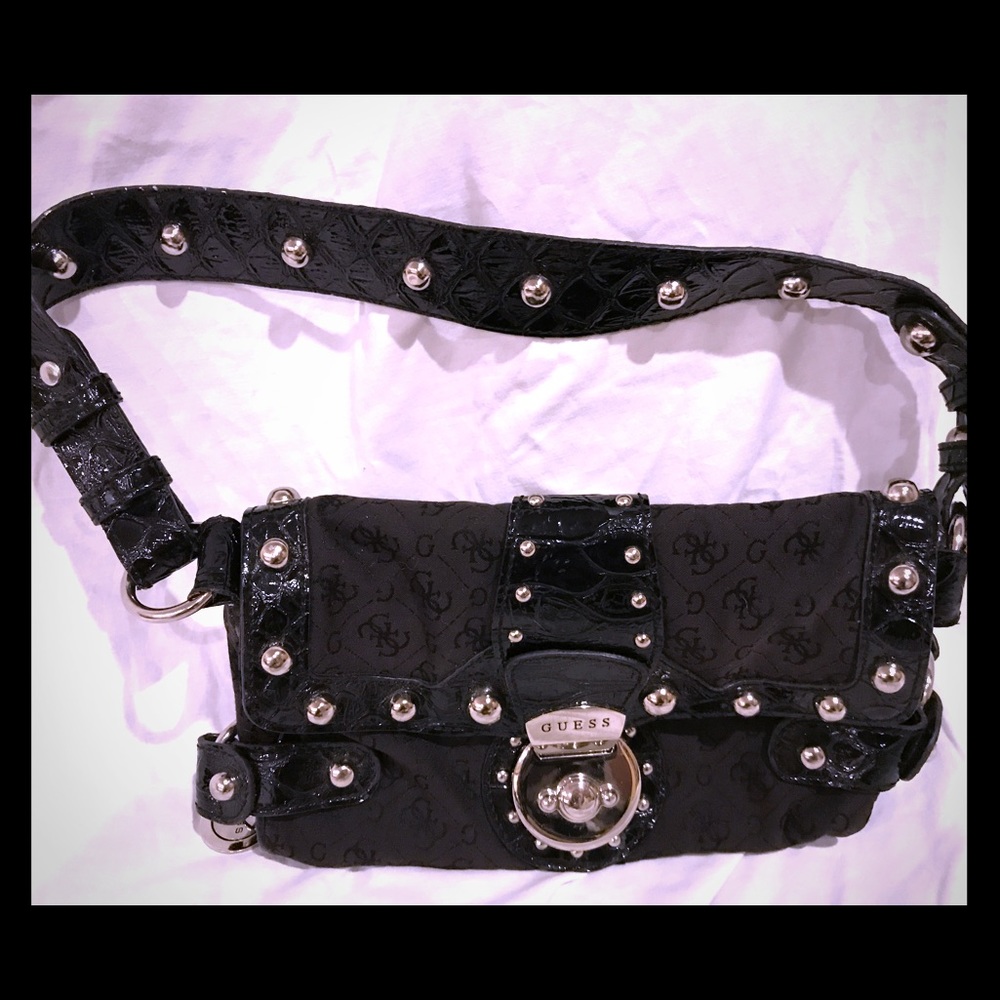Guess purse