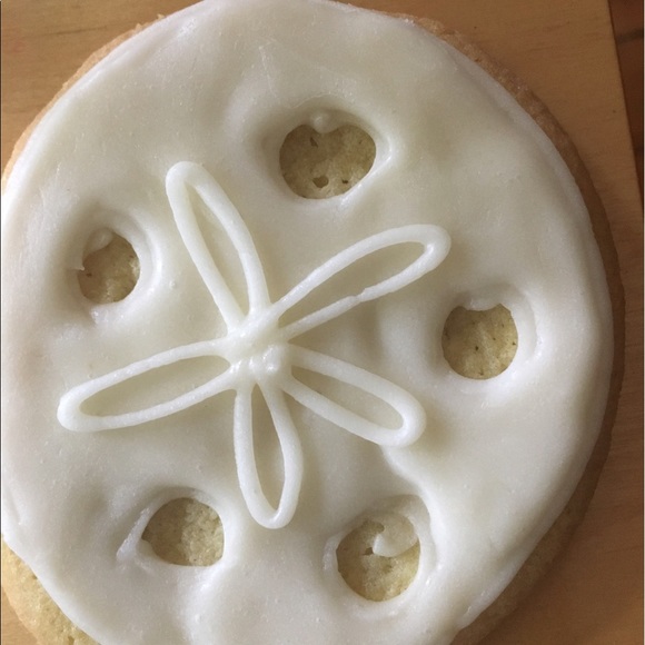 Meet your Posher, Jessica - Picture 1 of 1