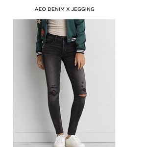 American eagle black skinny jeggings size 00