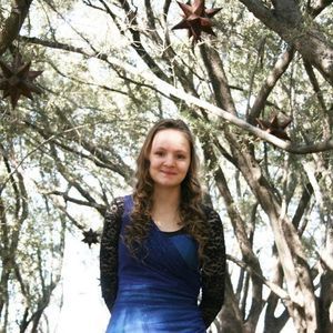 Meet your Posher, Deanna