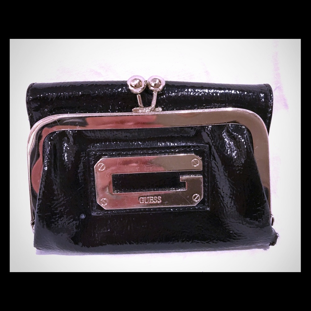 Guess wallet