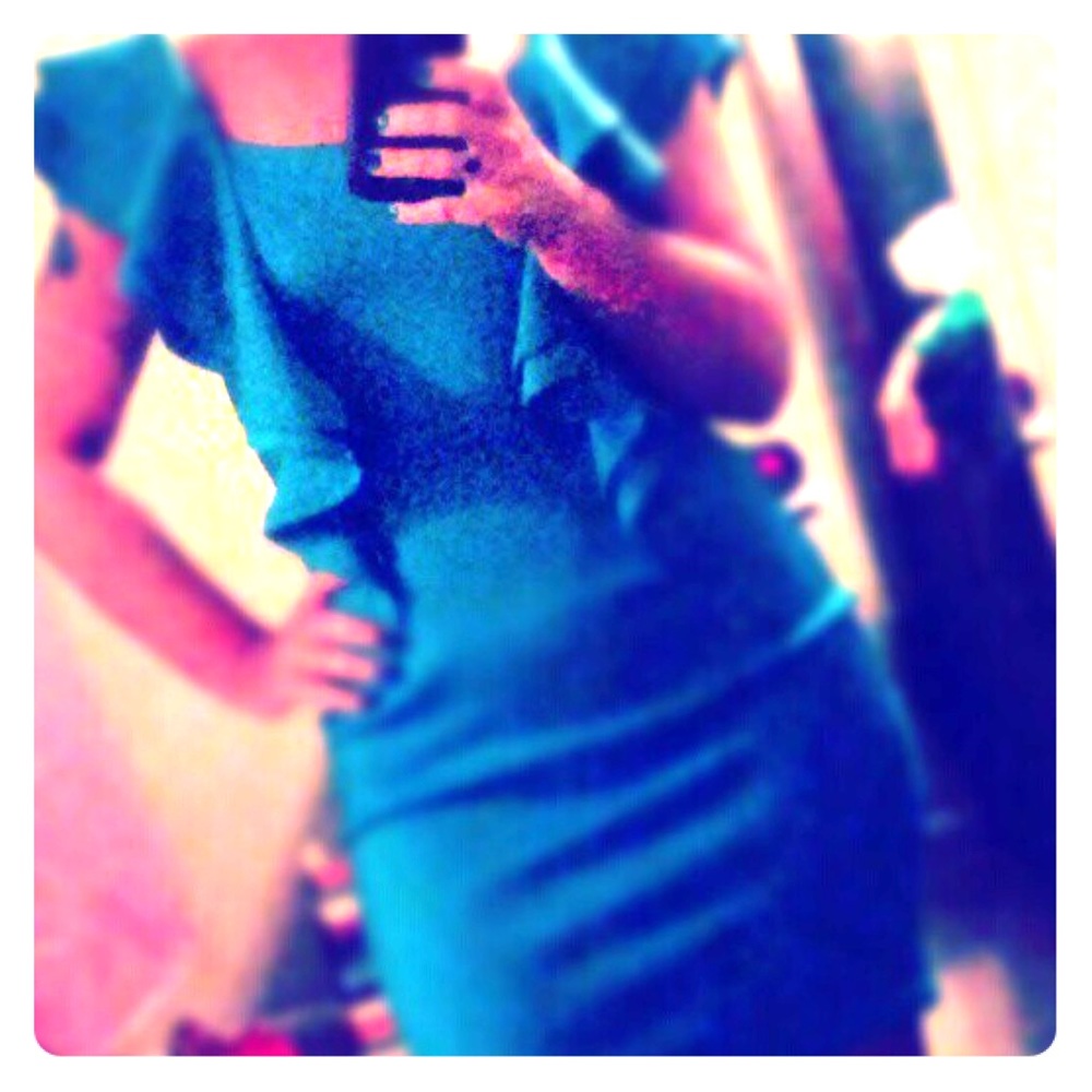 Absolutely stunning dressy dress only worn once