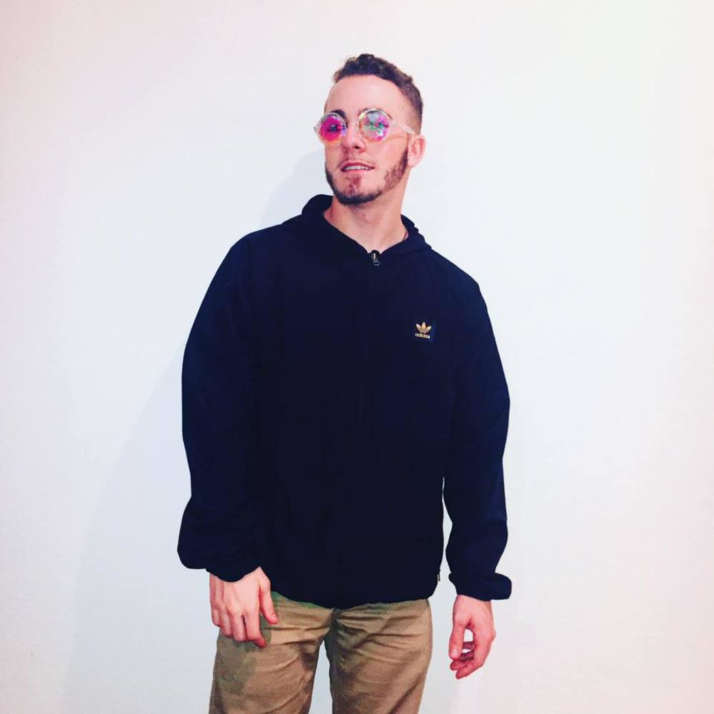 Meet your Posher, Cole
