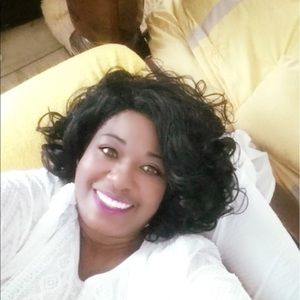 Meet your Posher, Janice