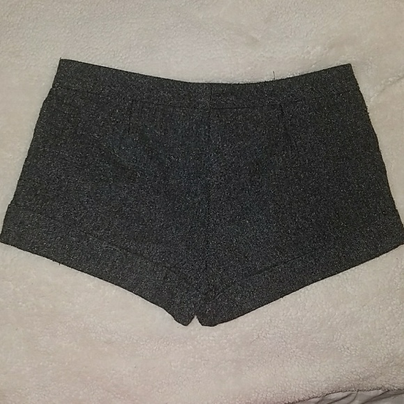 Trouser shorts - Picture 2 of 3