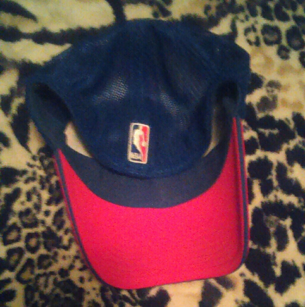 Detroit Piston NBA Snapback Cap - Picture 2 of 2