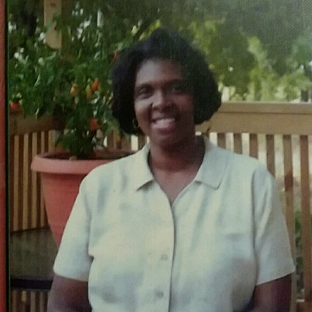 Meet your Posher, Tessie