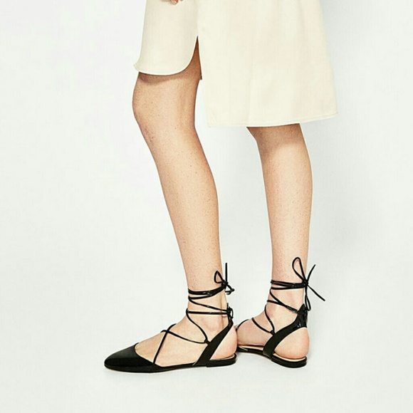 Zara flats - Picture 2 of 2