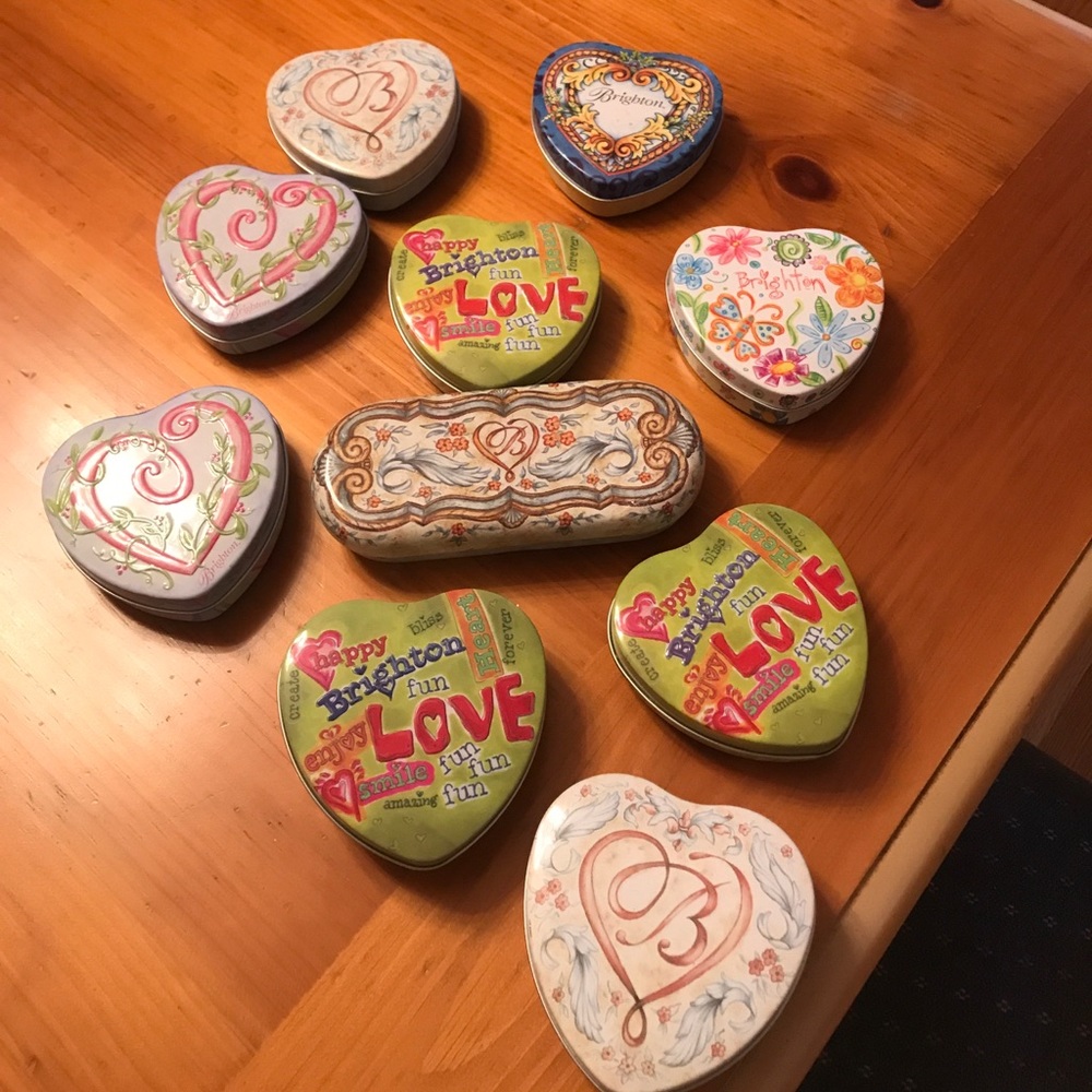 Brighton tins (lot of 10)