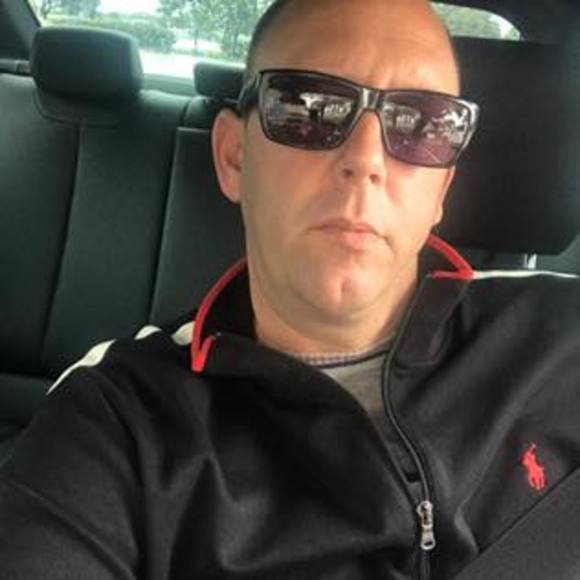 Meet your Posher, Chris - Picture 1 of 1