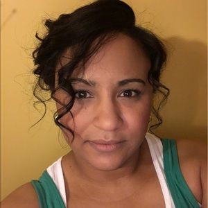 Meet your Posher, Tanya