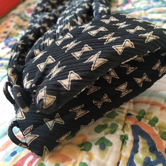 Authentic Karl Lagerfeld Vintage Chloe! - Picture 7 of 8