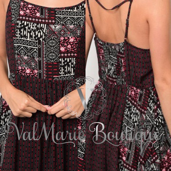 Tribal Print Dress - Picture 2 of 3