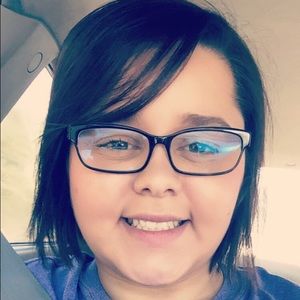 Meet your Posher, Kalie