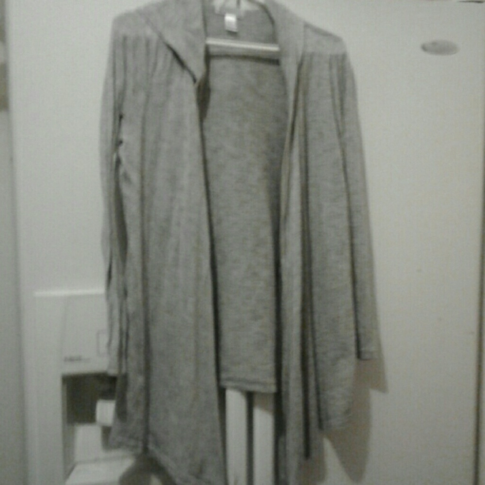 Women's sweater only wore once