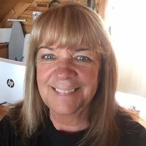 Meet your Posher, Joni