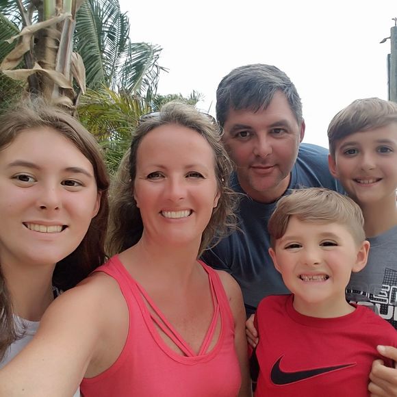 Meet your Posher, Charmaine - Picture 1 of 1