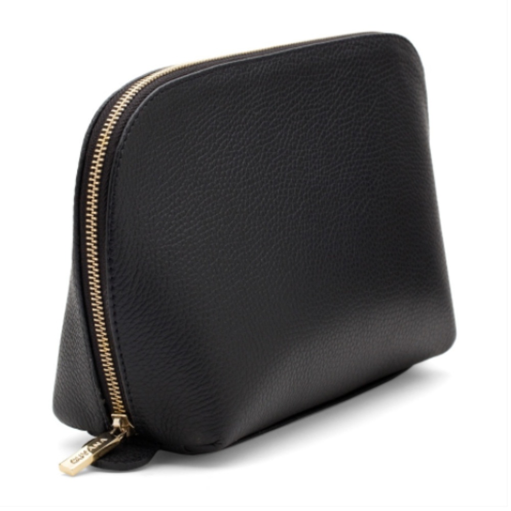 CUYANA Toiletry Case