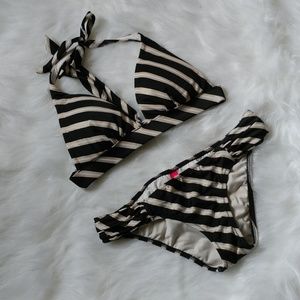Victoria Secret Swimsuit Size XS Black White Gold