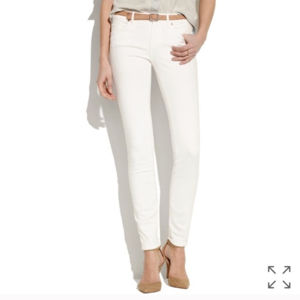 Madewell skinny skinny white jeans! Size 25