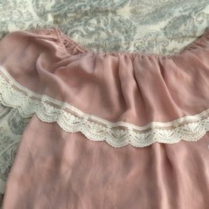 Flying Tomatoes off the shoulder