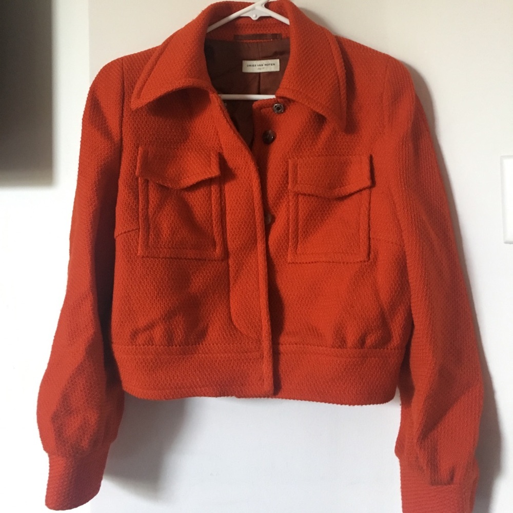 Cropped wool jacket - perfect for fall!