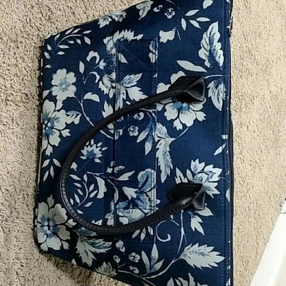tote - Picture 2 of 2