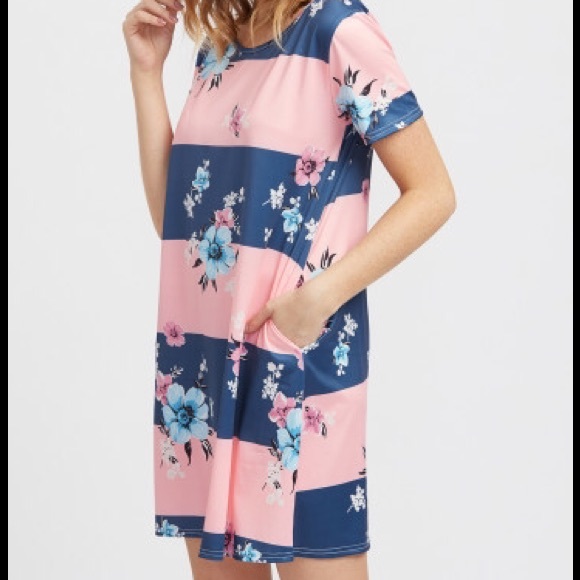 🆕Pink&Blue Feminine Floral Tunic - Picture 3 of 3