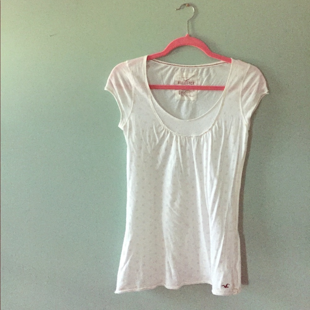 Hollister tissue tee