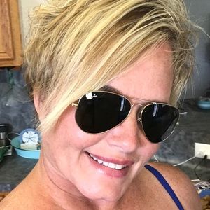 Meet your Posher, Tanya