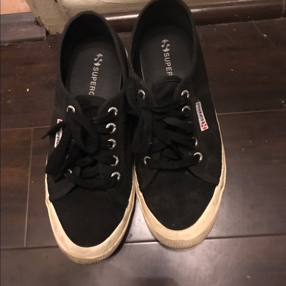 Superga Classic sneakers.