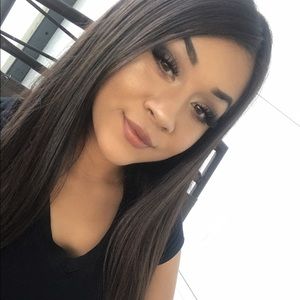 Meet your Posher, Crystal
