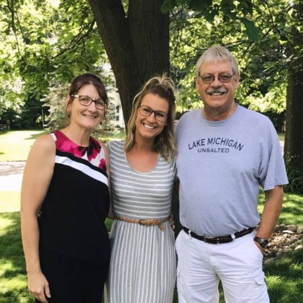 Meet your Posher, Regan