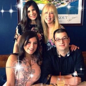 Meet your Posher, Marcia