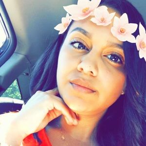 Meet your Posher, Jocelyn