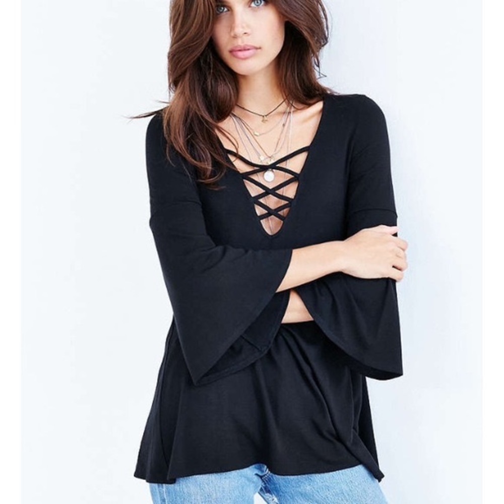 Ecote Bonita Plunge Top