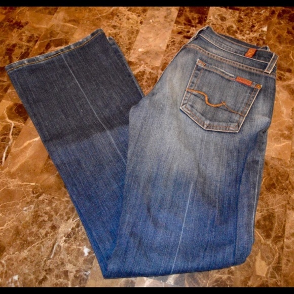 (7FAMK) Bootcut Classic Jeans 31" inseam - Picture 2 of 4