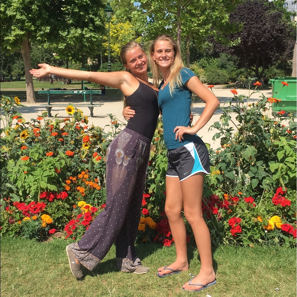 Meet your Posher, Emily