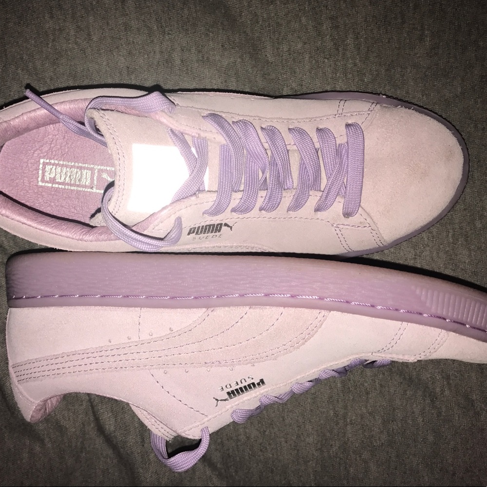 LAVENDER PUMA BASKET SNEAKERS !!!!