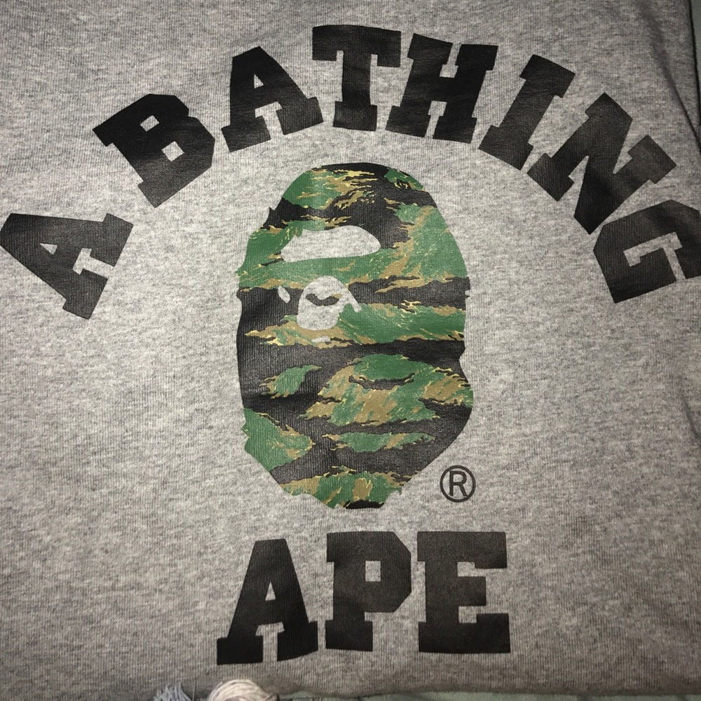Women's BAPE tee