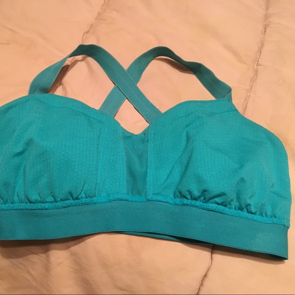 Lululemon bra