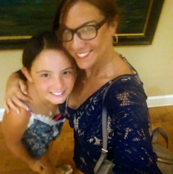 Meet your Posher, Krista - Picture 3 of 4