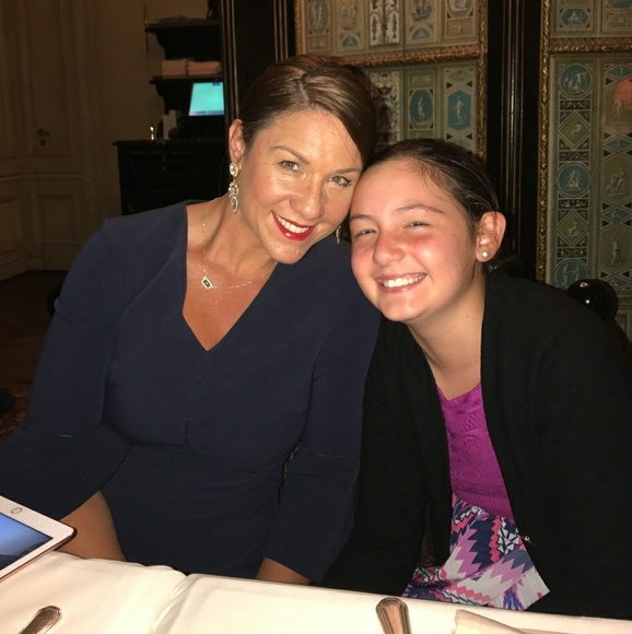 Meet your Posher, Krista - Picture 4 of 4