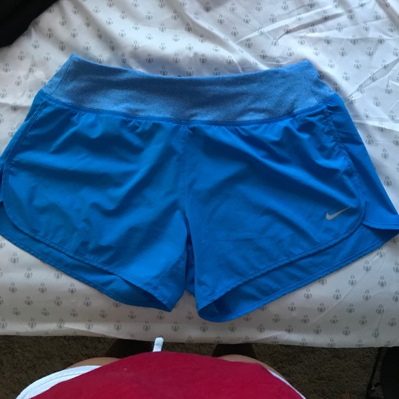 Blue nike shorts - Picture 1 of 3