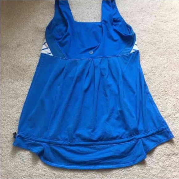 Lululemon tame me Tank size 8 VGUC - Picture 2 of 4