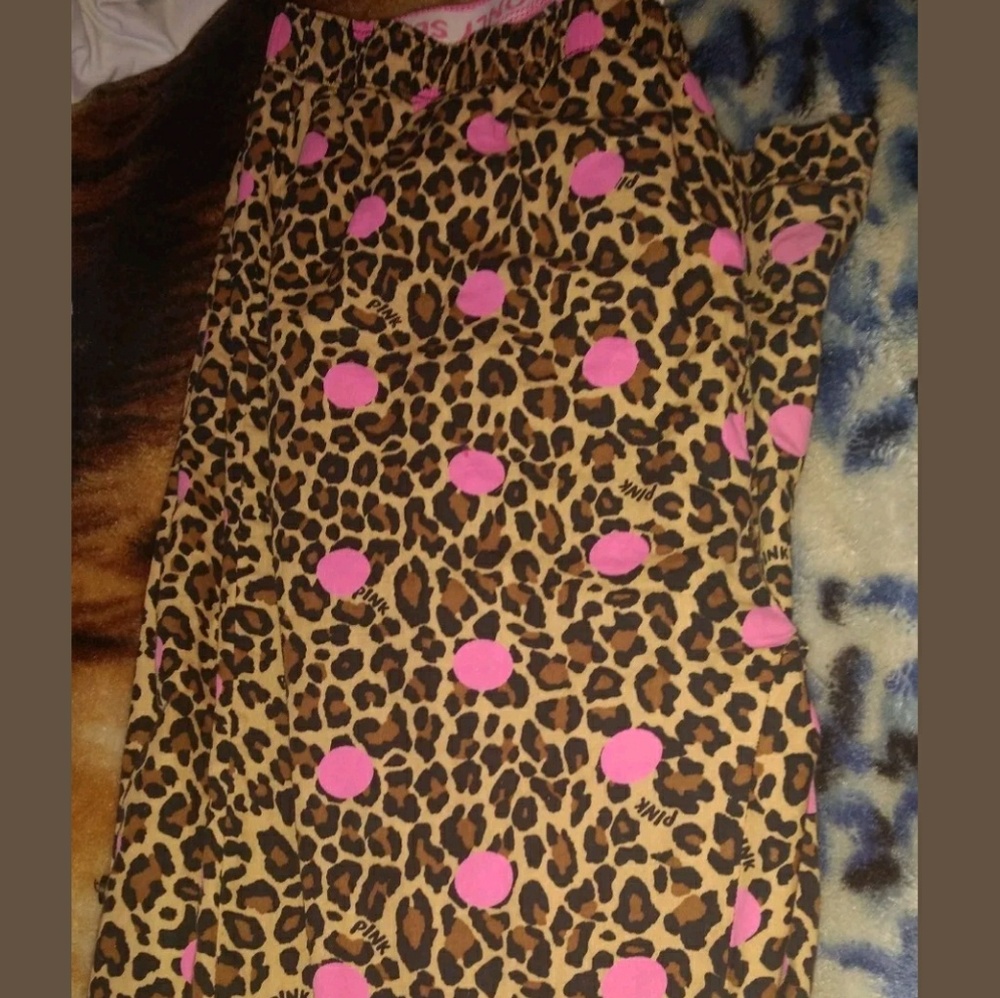 PINK VICTORIA'S SECRET PJ pants Cheetah Print